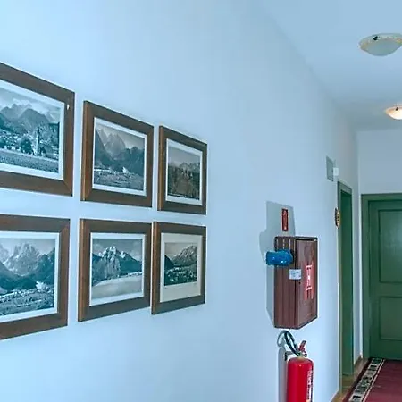 House Berghi I & Ii 3*