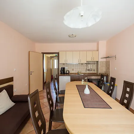 House Berghi I & Ii Краньска Гора